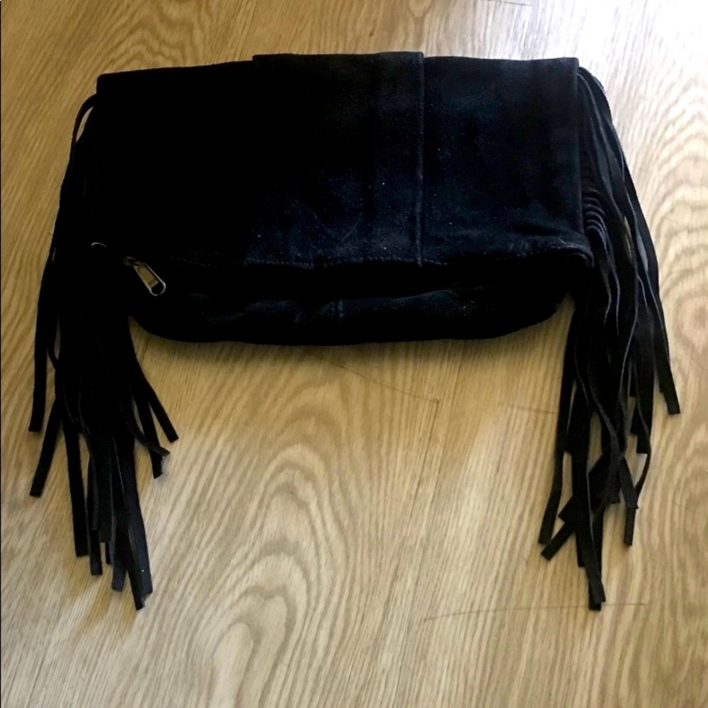 Forever 21 black suede side fringe bohemian purse